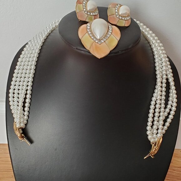Butler FAC Mother of Pearl Faux Pearl and Crystal Earring, Necklace, Brooch Set - Picture 7 of 10